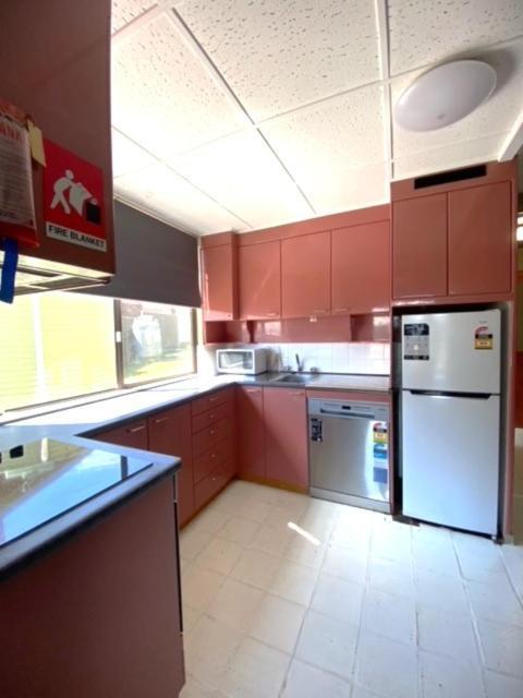 Anglers Reach Lakeside Village Room photo